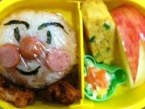 アンパンマン風おにぎり弁当